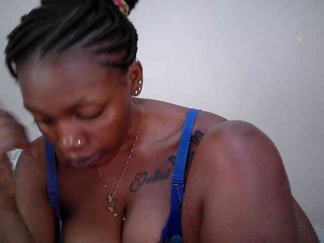 sexy-muna webcam