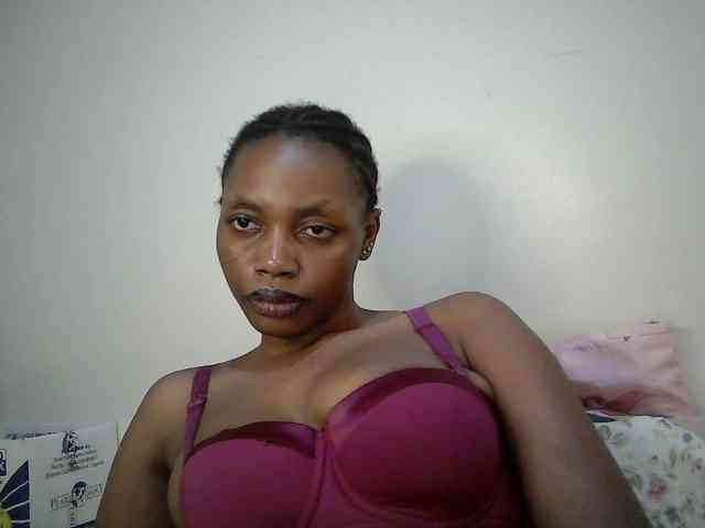sexy-muna webcam