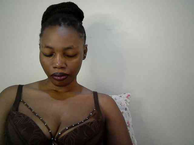 sexy-muna webcam