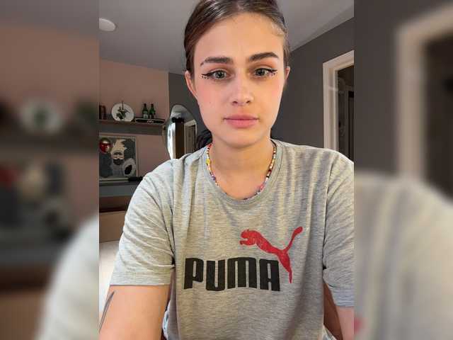 Vanessa-Tenderness live cam