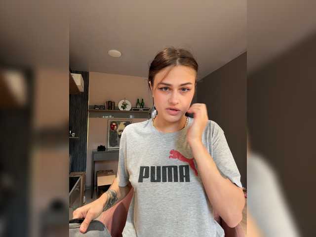 Vanessa-Tenderness live webcam show