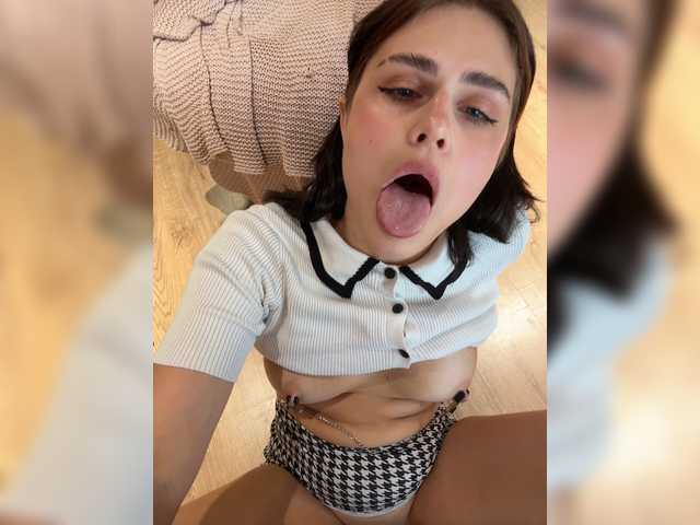 Vanessa-Tenderness live webcam show