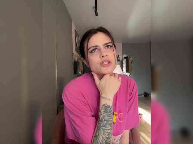 Vanessa-Tenderness webcam