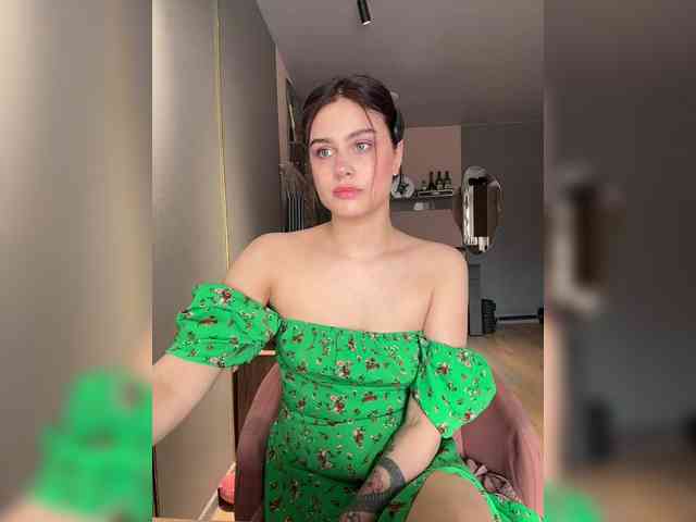 Vanessa-Tenderness webcam