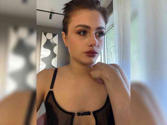Vanessa-Tenderness webcam