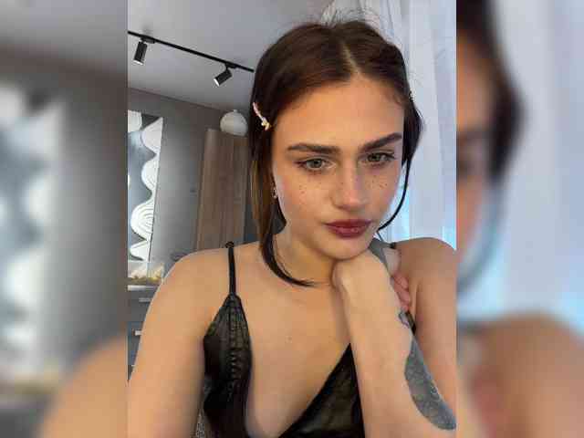 Vanessa-Tenderness webcam