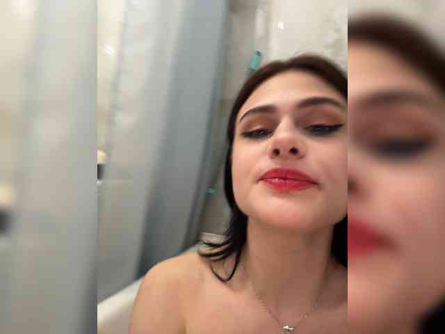 Vanessa-Tenderness webcam