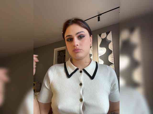 Vanessa-Tenderness webcam