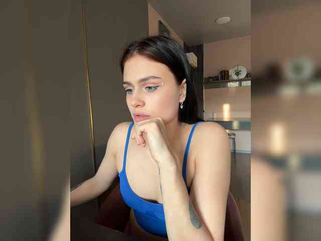 Vanessa-Tenderness webcam