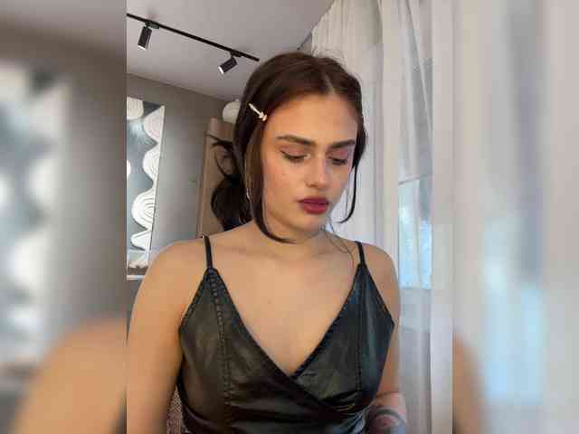 Vanessa-Tenderness webcam