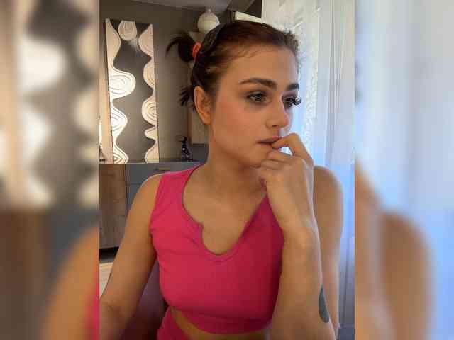 Vanessa-Tenderness webcam