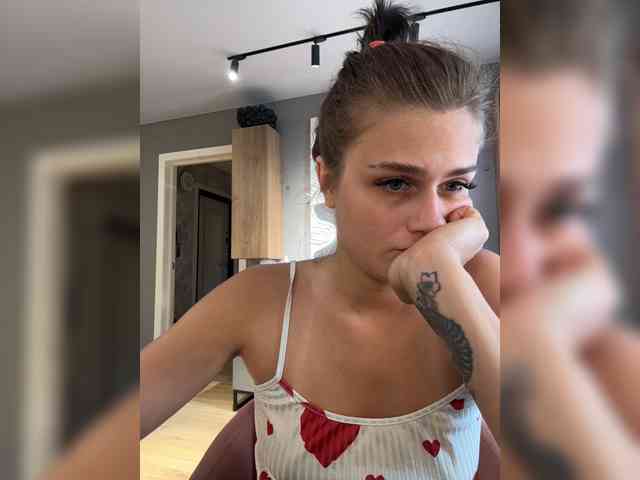 Vanessa-Tenderness webcam