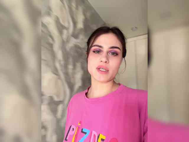 Vanessa-Tenderness webcam