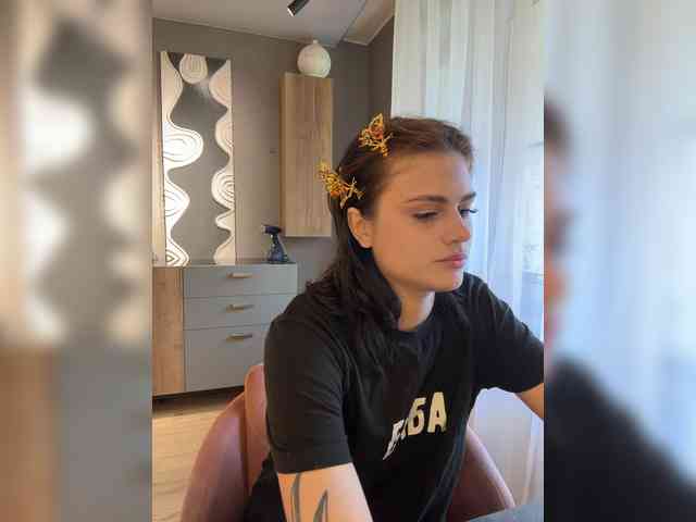 Vanessa-Tenderness webcam
