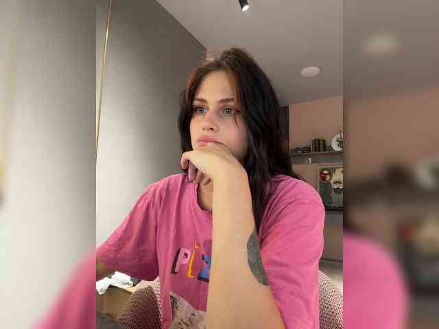 Vanessa-Tenderness webcam