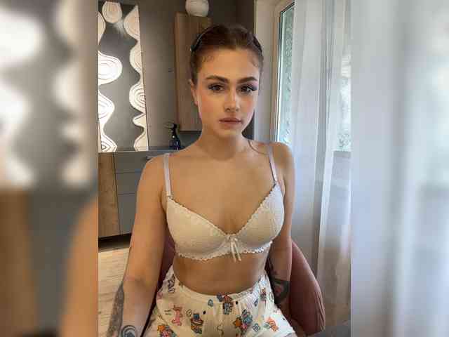 Vanessa-Tenderness webcam