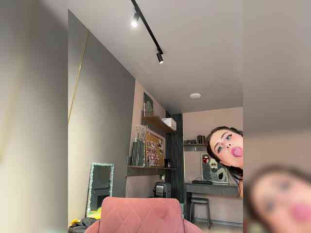 Vanessa-Tenderness webcam
