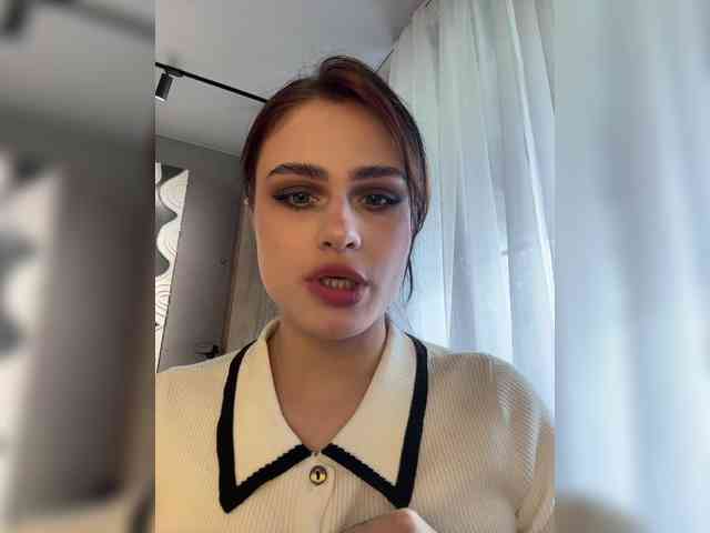 Vanessa-Tenderness webcam