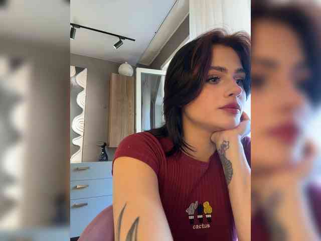 Vanessa-Tenderness webcam
