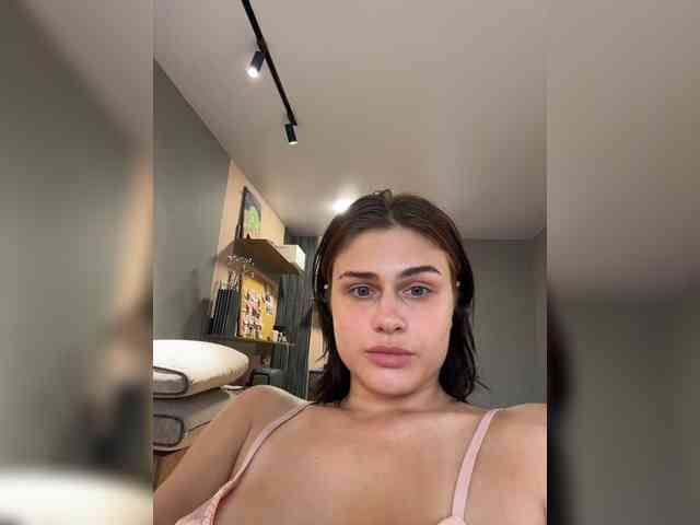 Vanessa-Tenderness webcam