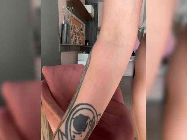 Vanessa-Tenderness webcam
