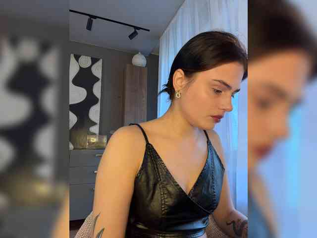 Vanessa-Tenderness webcam
