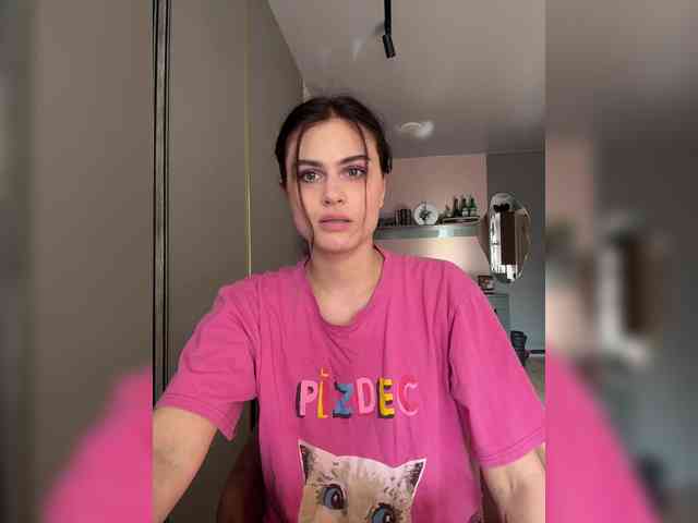 Vanessa-Tenderness webcam