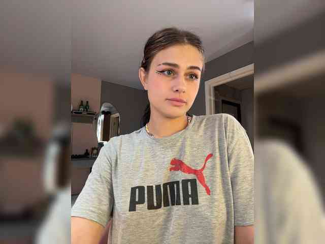 Vanessa-Tenderness webcam