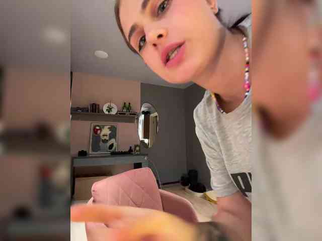 Vanessa-Tenderness webcam
