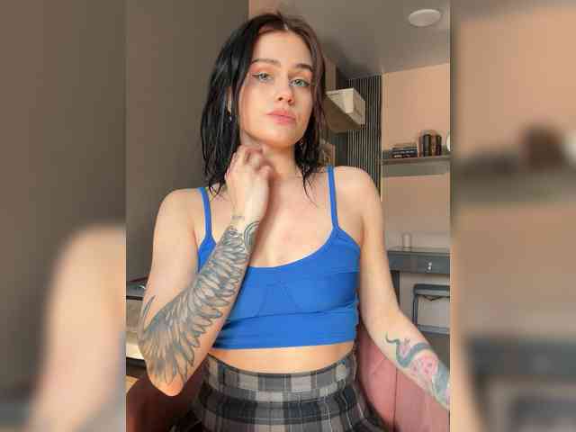 Vanessa-Tenderness webcam