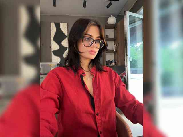 Vanessa-Tenderness webcam