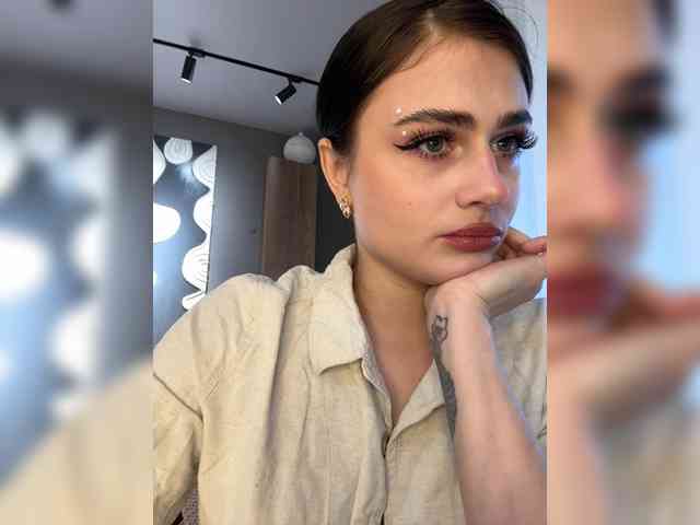 Vanessa-Tenderness webcam