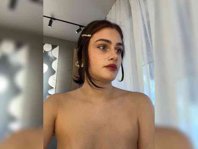Vanessa-Tenderness webcam