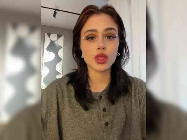 Vanessa-Tenderness webcam