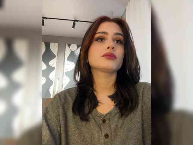 Vanessa-Tenderness webcam