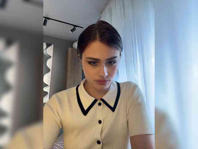 Vanessa-Tenderness webcam