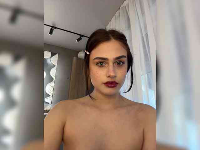 Vanessa-Tenderness webcam
