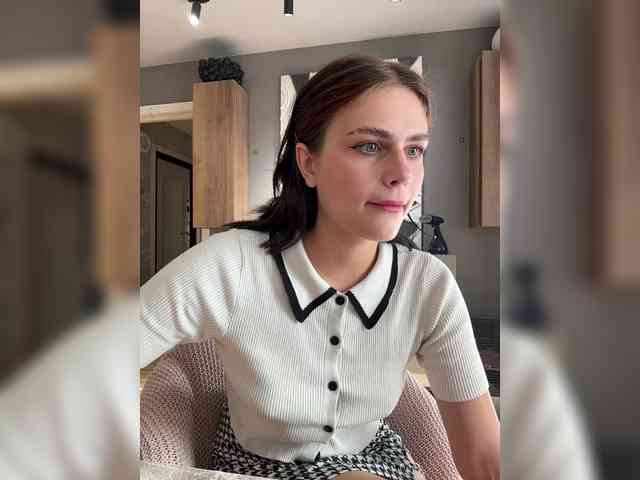Vanessa-Tenderness webcam