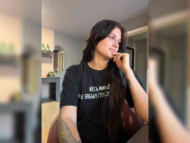 Vanessa-Tenderness webcam
