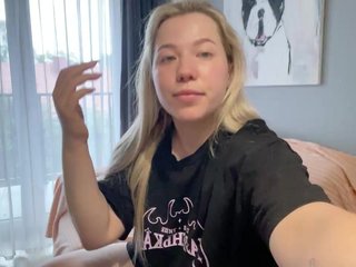 AlyraSun Porn Show