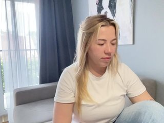 AlyraSun Porn Show