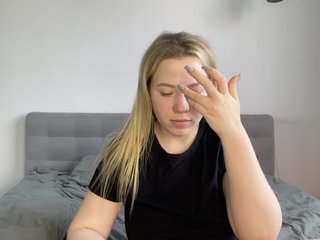 AlyraSun Porn Show
