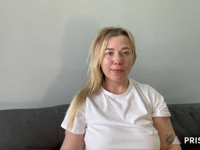 AlyraSun live cam on BongaCams