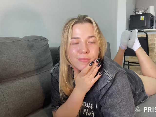 AlyraSun live cam on BongaCams