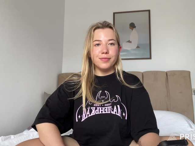 AlyraSun live cam on BongaCams