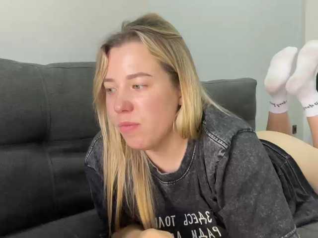 AlyraSun live cam on BongaCams