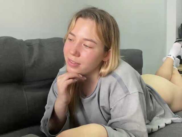 AlyraSun live cam on BongaCams