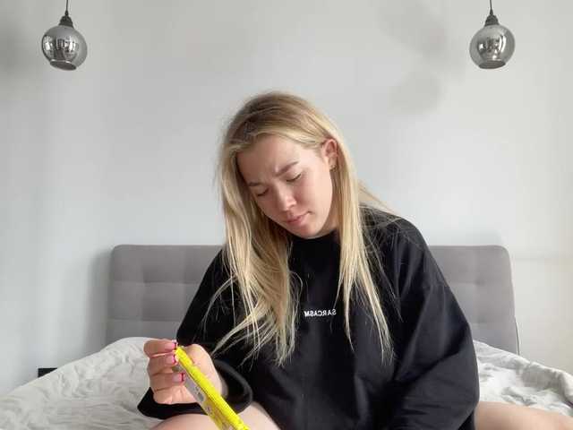 AlyraSun live cam on BongaCams