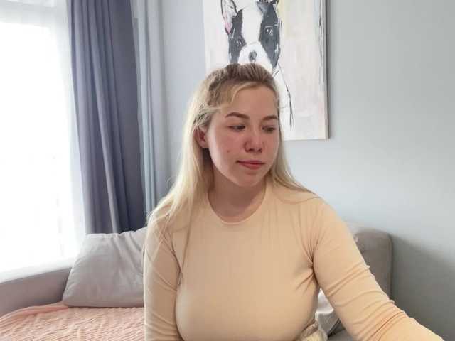 AlyraSun live cam on BongaCams