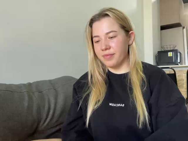 AlyraSun live cam on BongaCams
